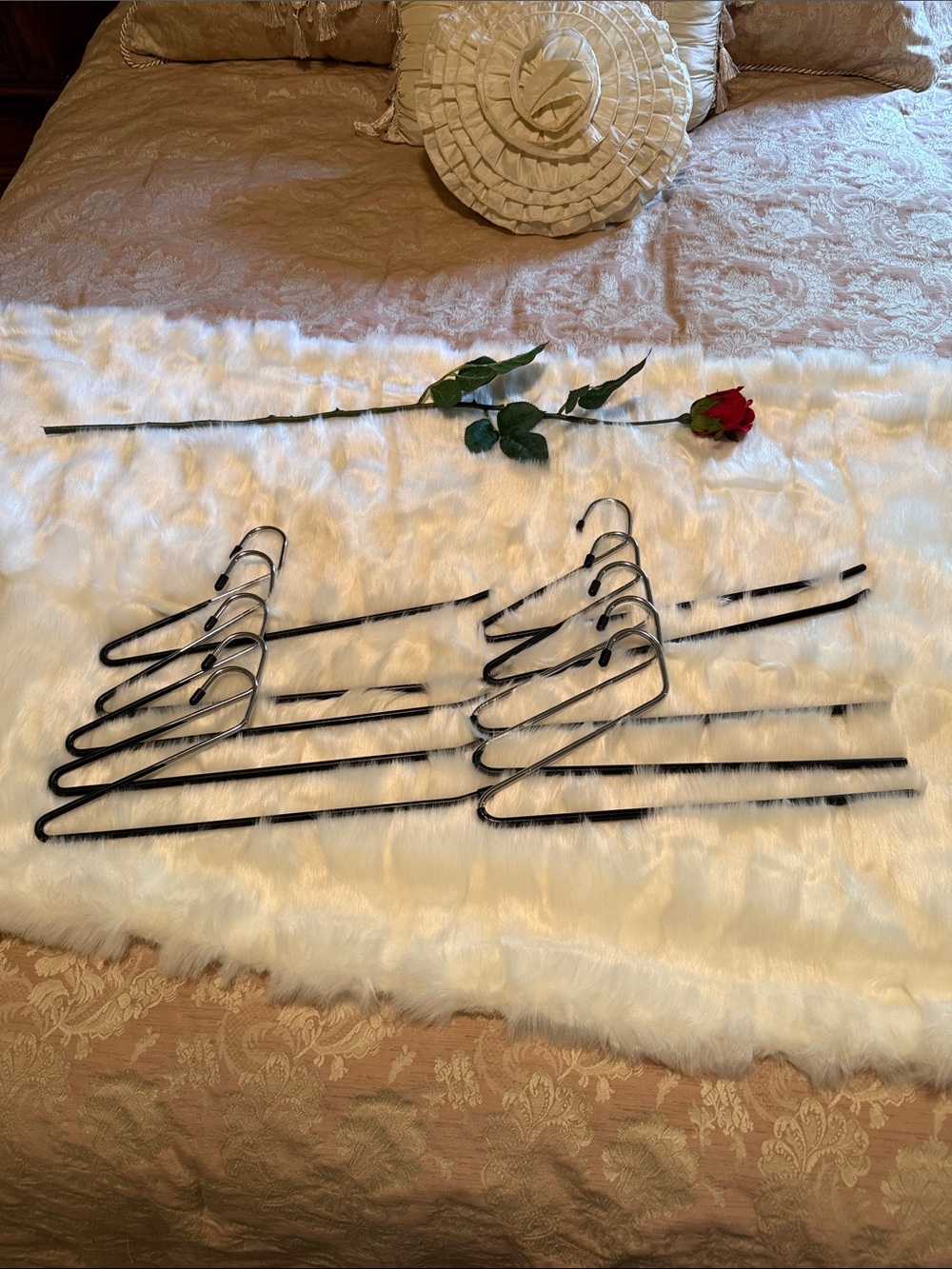 Set of Slim Non-Slip Black Metal Hangers